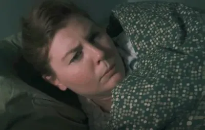 Escena del cortometraje Light's Off en la oscuridad