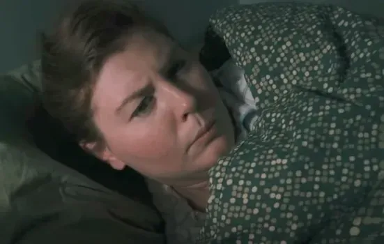 Escena del cortometraje Light's Off en la oscuridad