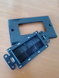 Embellecedores pasacables Embellecedores para cables